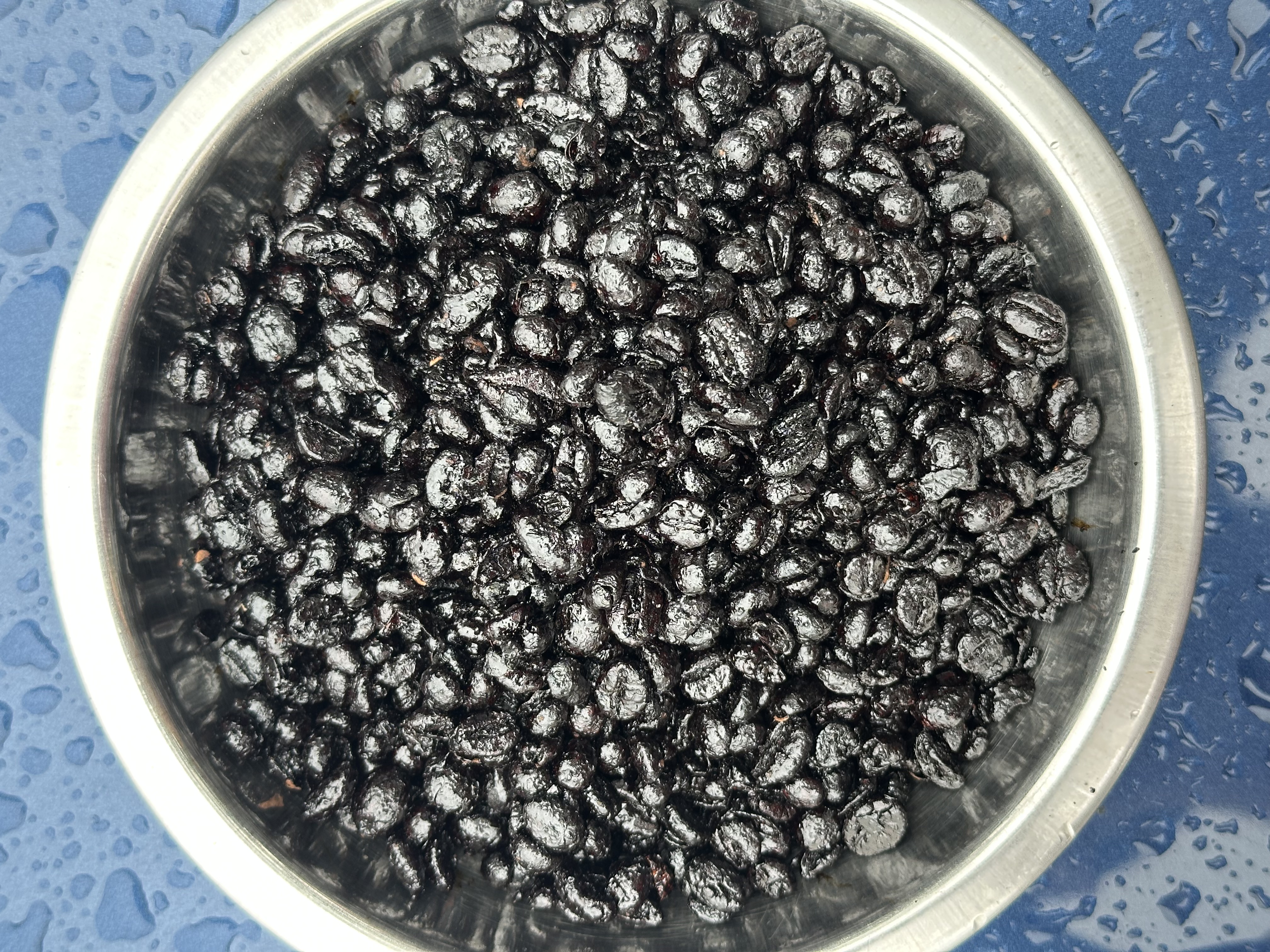 Sugar-roasted Sidikalang Robusta coffee beans from Sidikalang, Dairi Regency, North Sumatra Province, Indonesia